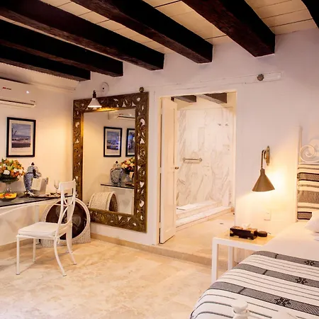 Leones De Alba Boutique Hotel 5*