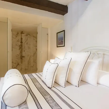 Hotel Leones De Alba Boutique